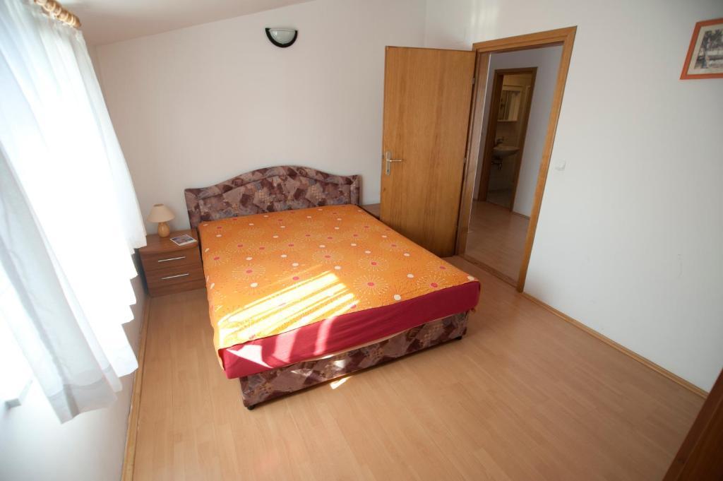 Apartments Maric With Parking Umag Zimmer foto